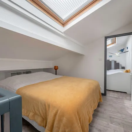A 200m, Maison Mitoyenne Pour 4 Feriehus *