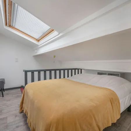 A 200m, Maison Mitoyenne Pour 4 Hébergement de vacances *