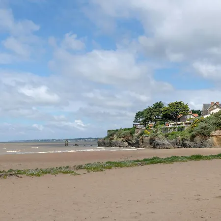 A 200m, Maison Mitoyenne Pour 4 Hébergement de vacances La Bernerie-en-Retz